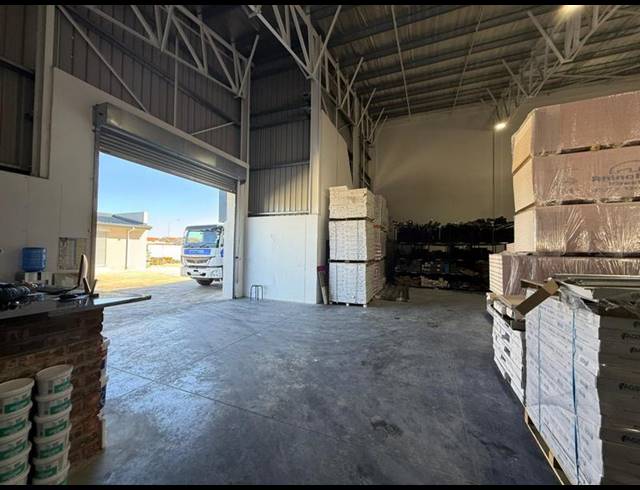 BUSINESS PROPERTY TO RENT IN FAIRVIEW